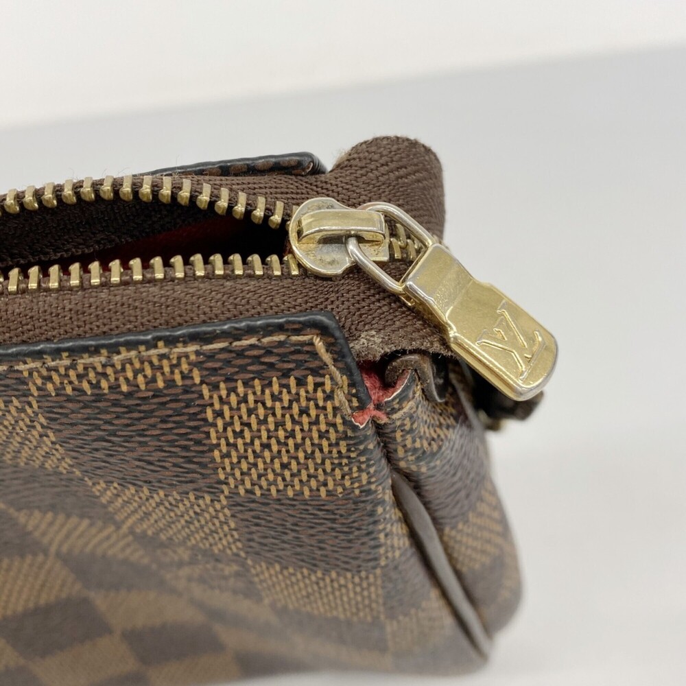 LOUIS VUITTON Brown Damier Bag - Picture 11 of 12